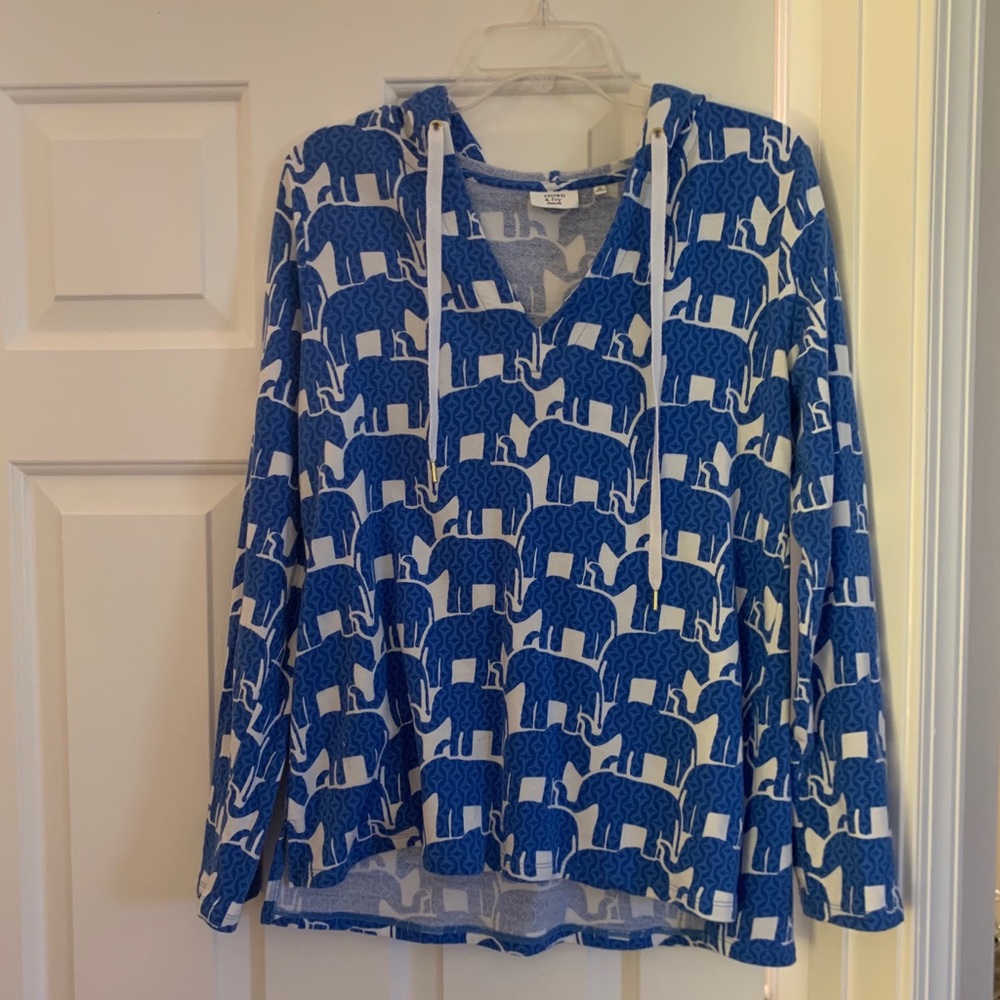 Crown and Ivy women’s shirt